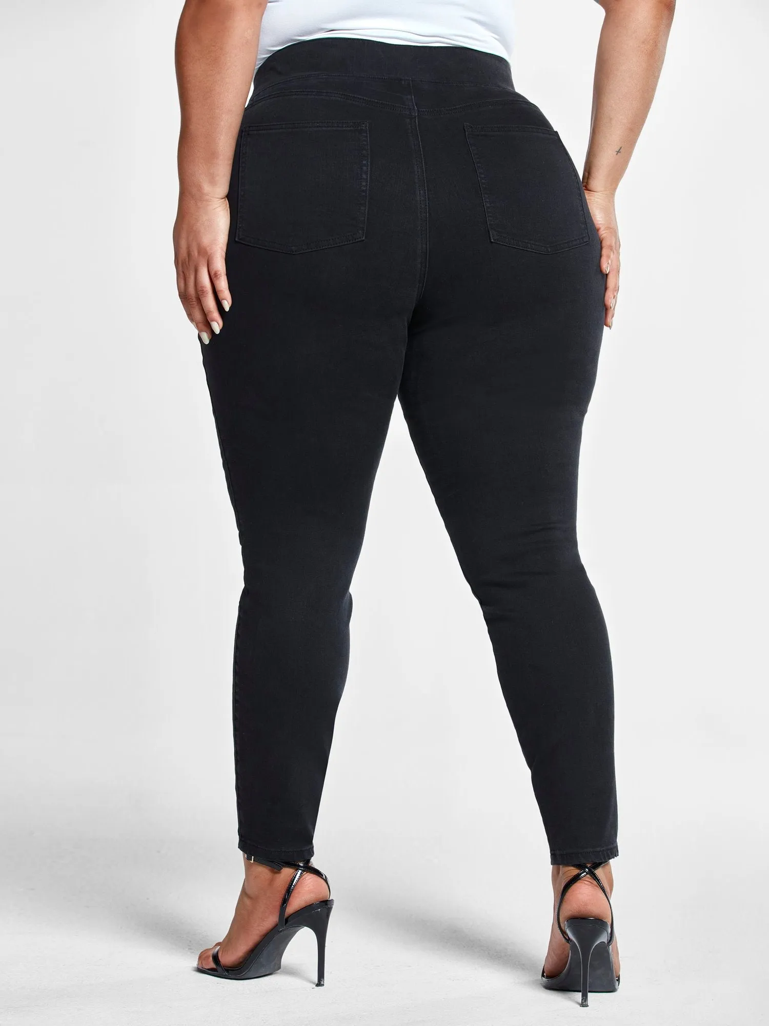 Black High-Rise Destructed Jeggings