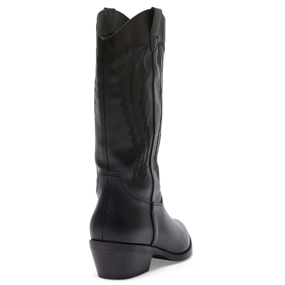 Cowboy Boot in Black Smooth