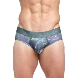 Hand-Painted Dutch Floral Brief Green