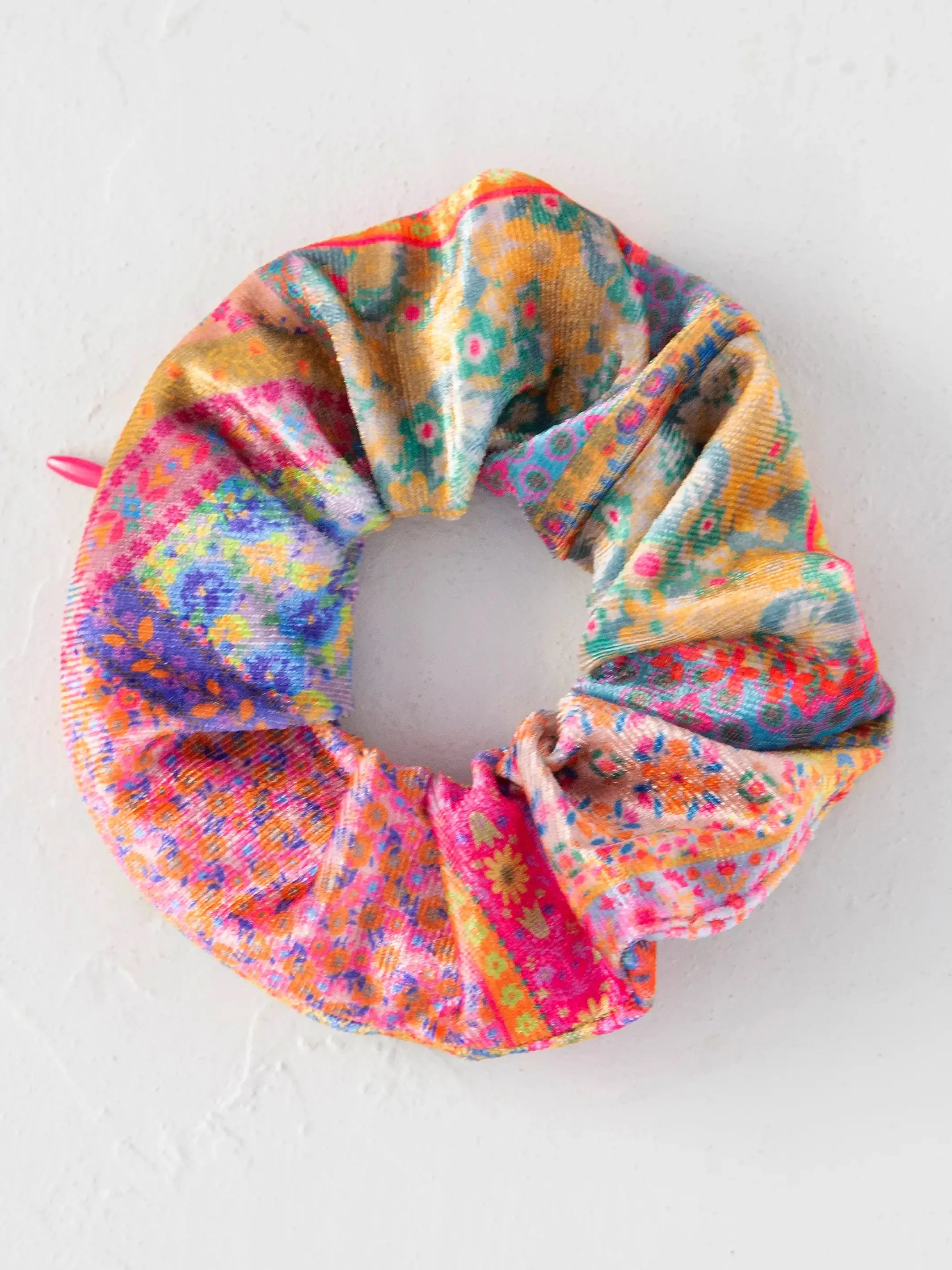 Hideaway Scrunchie - Folk Flower Patchwork