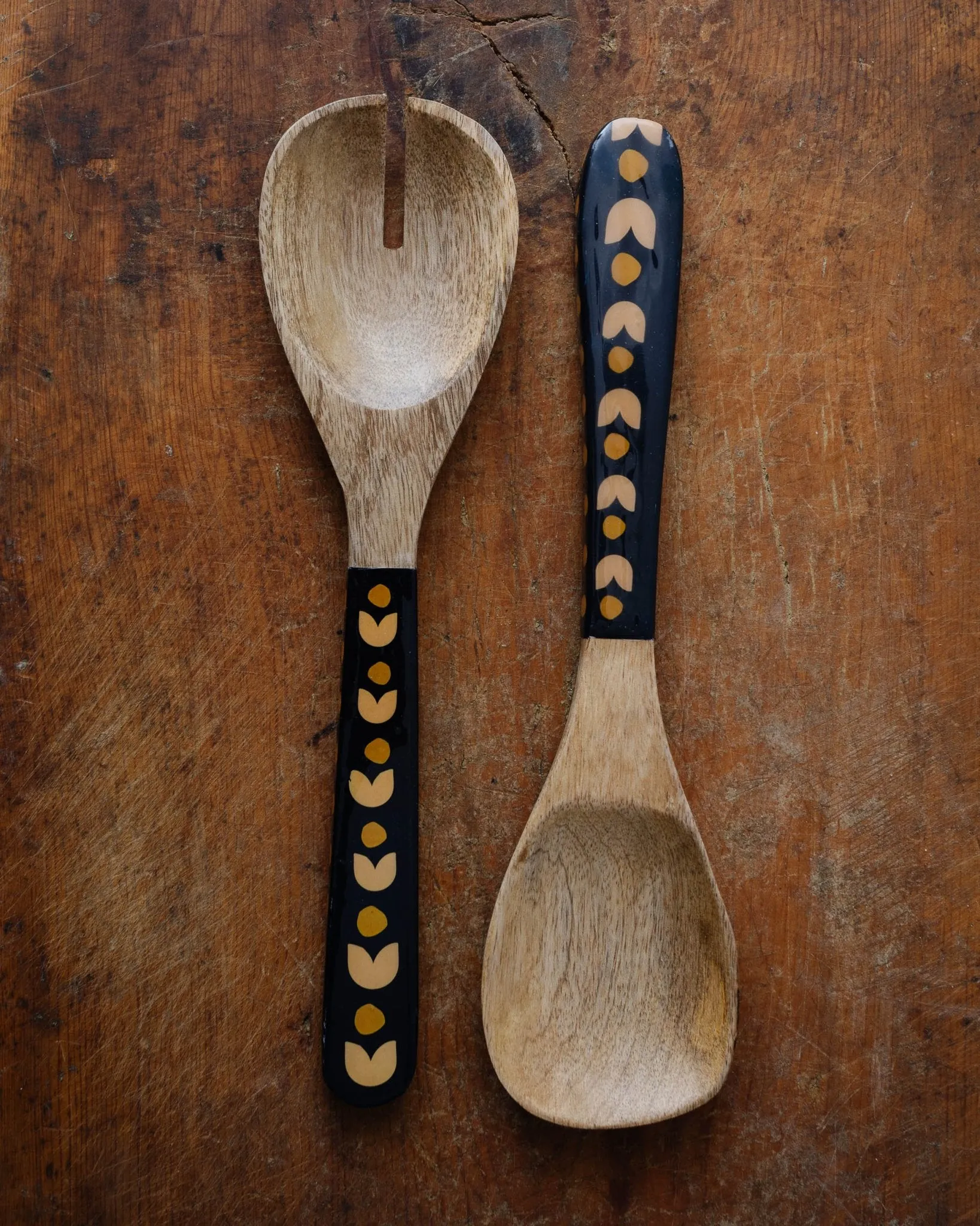 Neomy Hand Painted Salad Servers