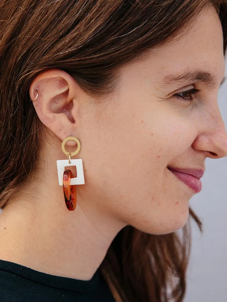 Priyanka Earrings - Tortoiseshell