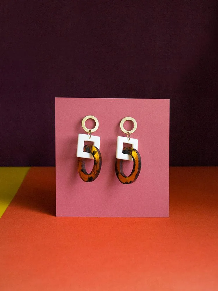 Priyanka Earrings - Tortoiseshell