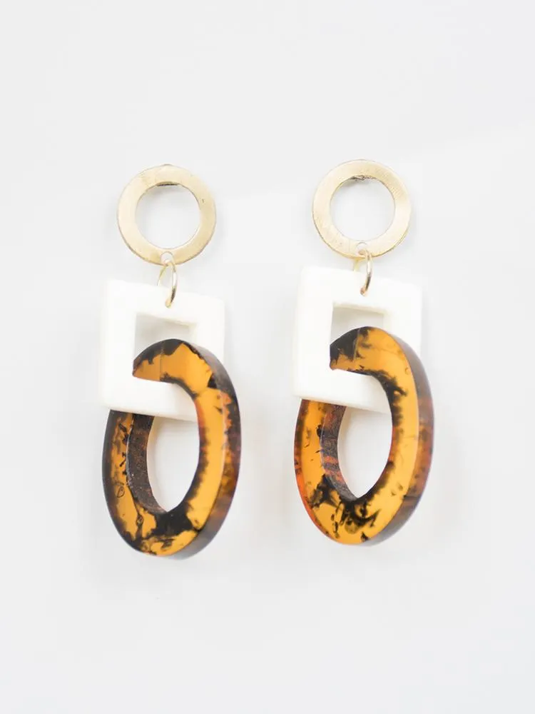 Priyanka Earrings - Tortoiseshell