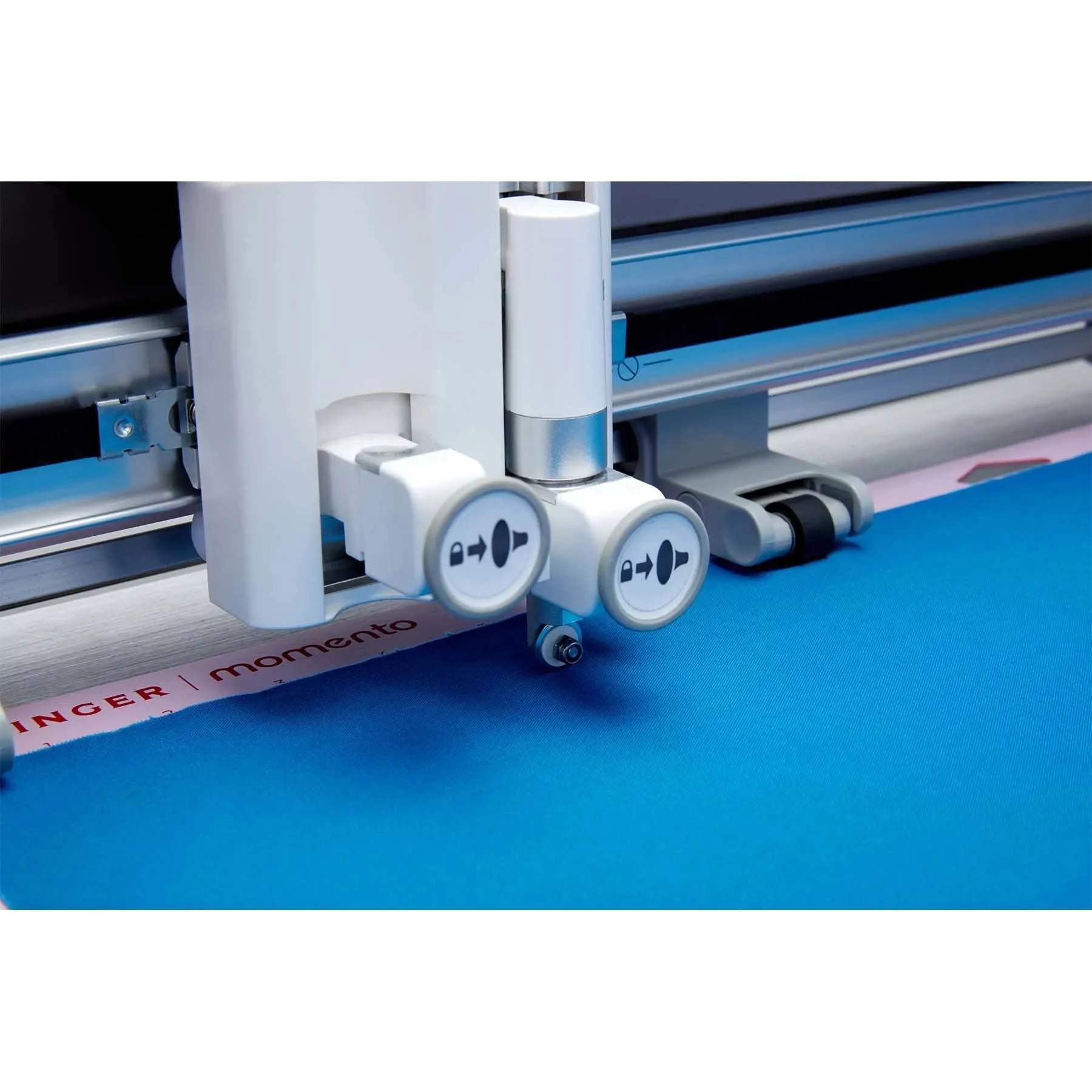 SINGER® MOMENTO™ 24 inch Craft Cutting Machine