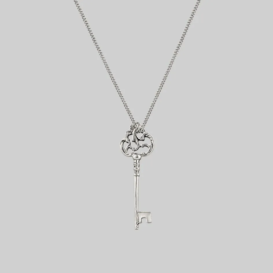 VERONA. Skeleton Key Necklace - Silver